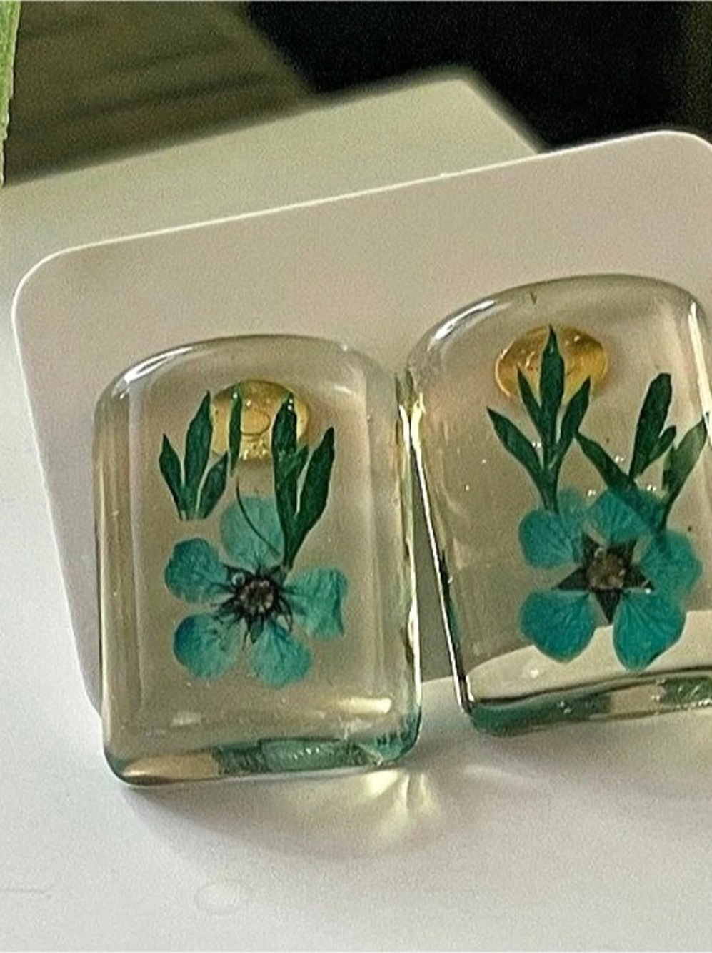 Floral Resin Earrings in Green Like New